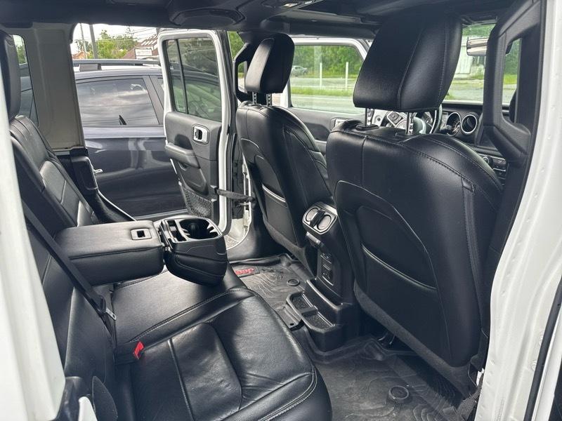 Jeep Wrangler Unlimited Sahara 2018