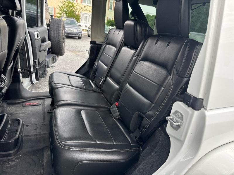 Jeep Wrangler Unlimited Sahara 2018