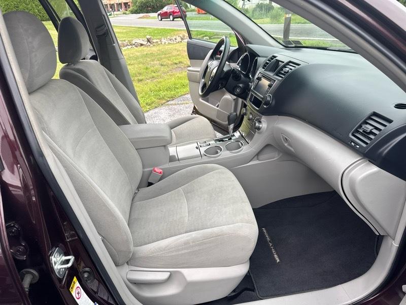 Toyota Highlander 4WD 2013