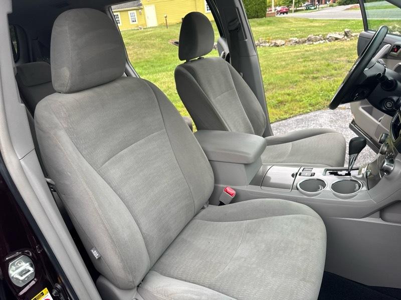 Toyota Highlander 4WD 2013