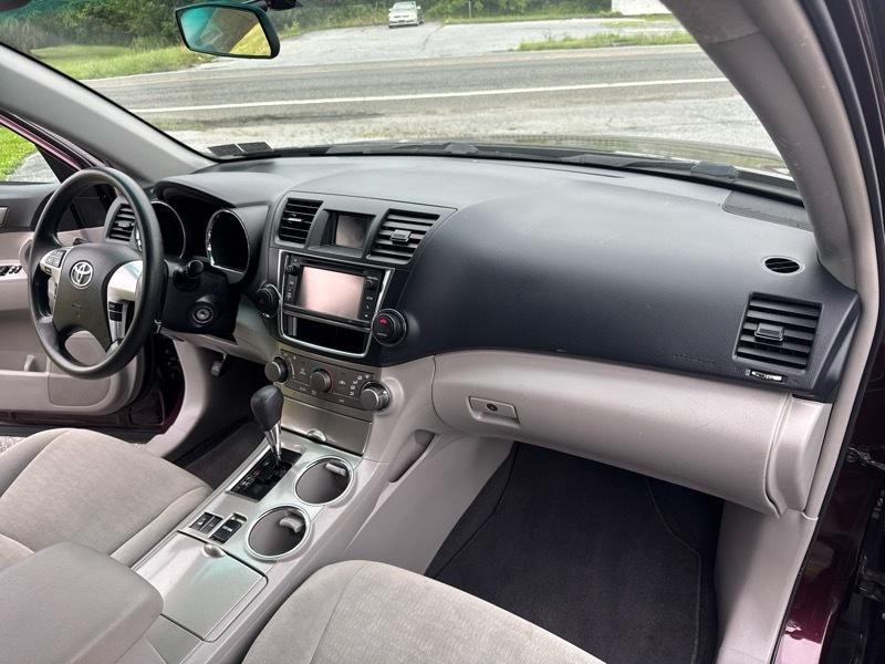 Toyota Highlander 4WD 2013