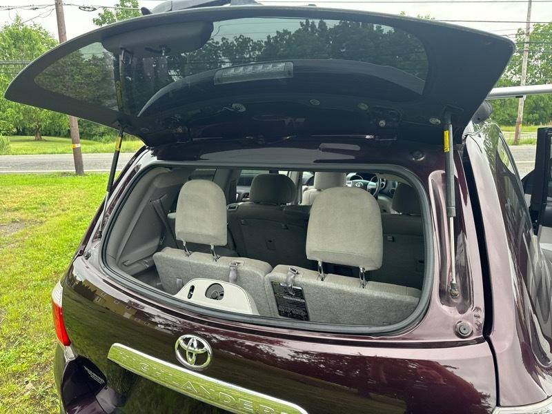 Toyota Highlander 4WD 2013