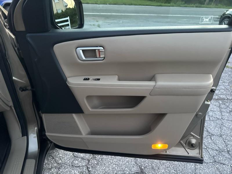 Honda Pilot 4WD EX-L AT 2011