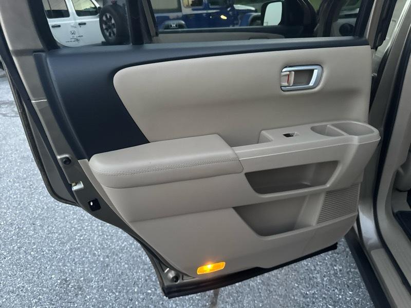 Honda Pilot 4WD EX-L AT 2011