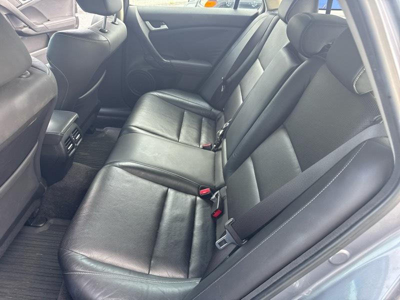 Acura TSX Sport Wagon 5-Spd AT w/ Technology Package 2012