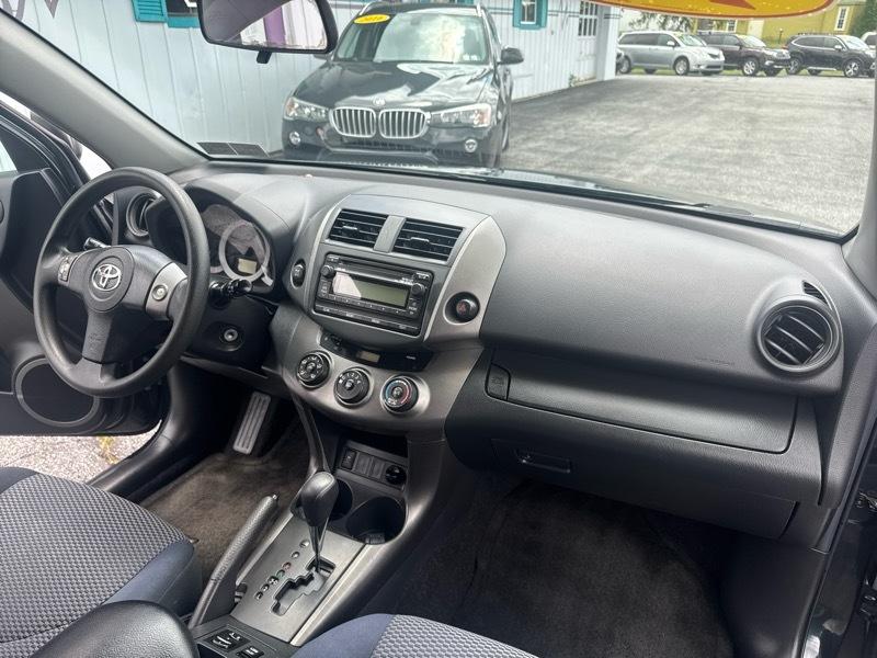 Toyota RAV4 Sport I4 4WD 2012