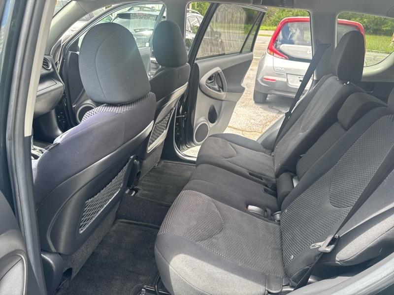 Toyota RAV4 Sport I4 4WD 2012