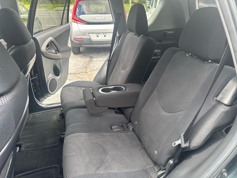 Toyota RAV4 Sport I4 4WD 2012
