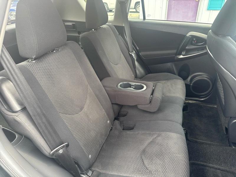 Toyota RAV4 Sport I4 4WD 2012