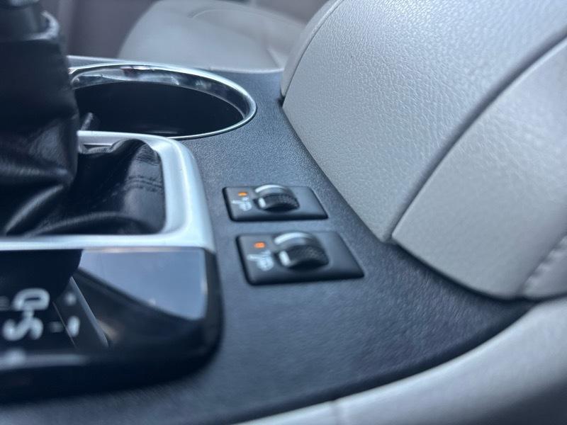 Toyota Highlander XLE AWD V6 2017