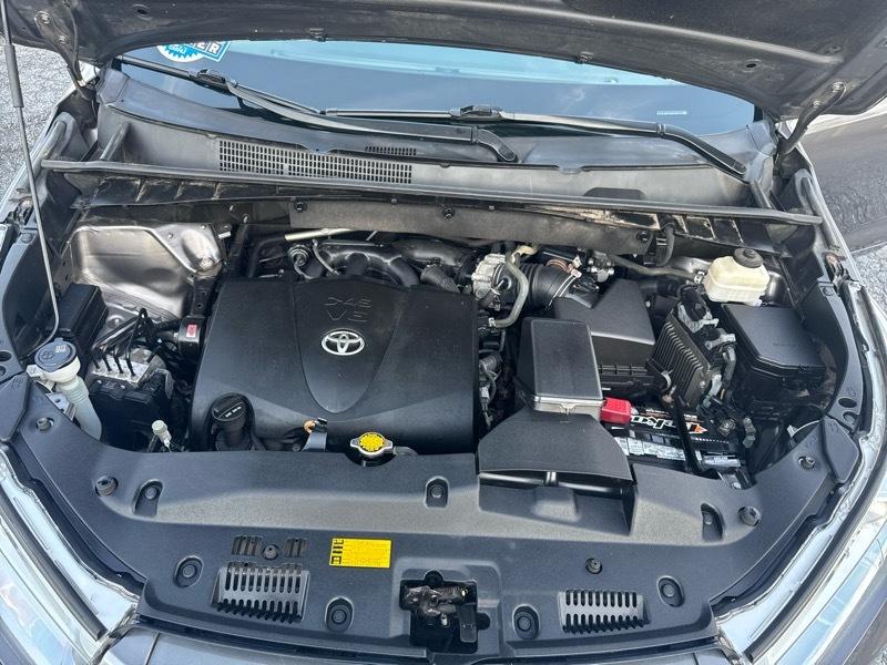 Toyota Highlander XLE AWD V6 2017