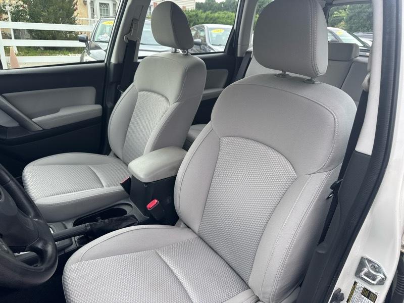 Subaru Forester 2.5i Premium 2015