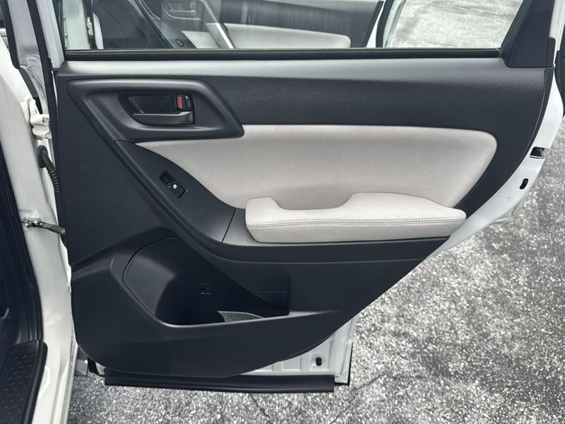 Subaru Forester 2.5i Premium 2015