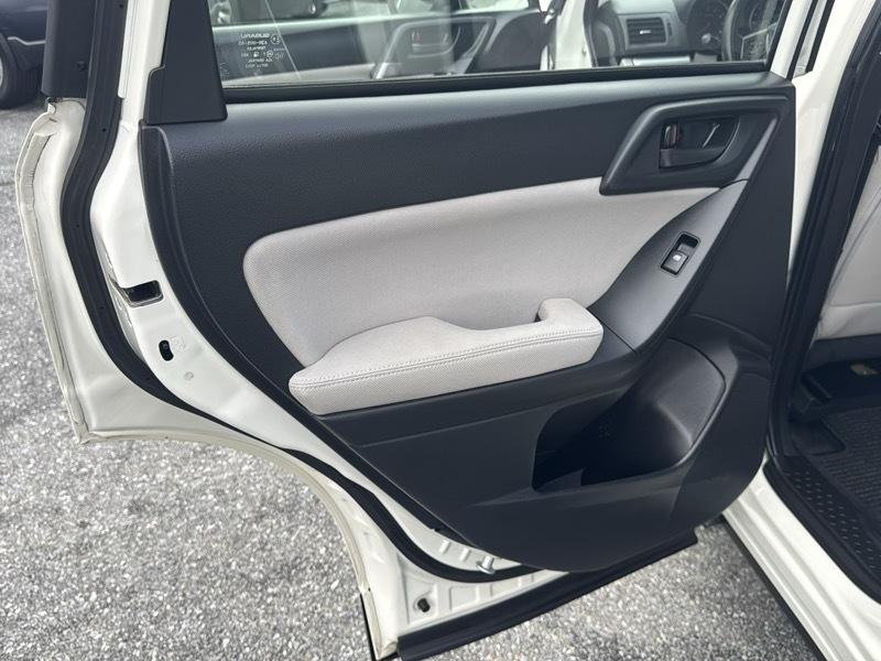 Subaru Forester 2.5i Premium 2015