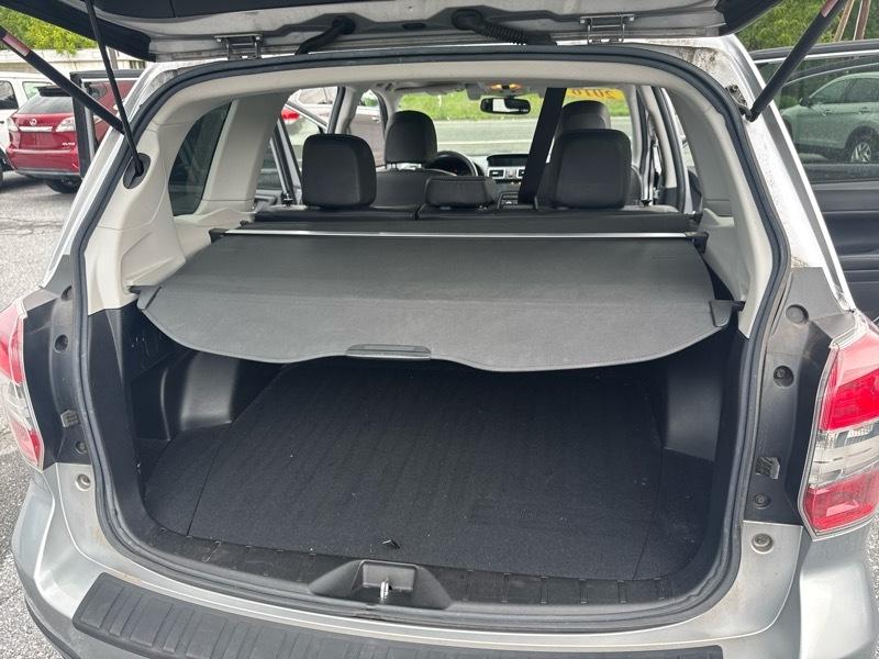Subaru Forester 2.5i Touring 2016