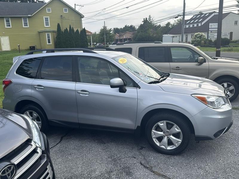 Subaru Forester 2.5i Touring 2016
