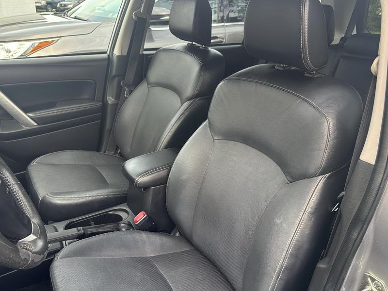 Subaru Forester 2.5i Touring 2016