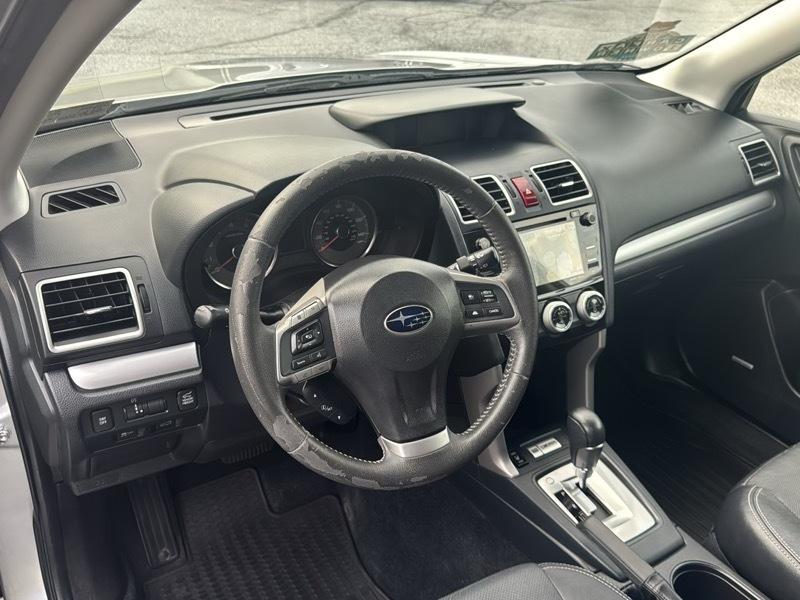 Subaru Forester 2.5i Touring 2016