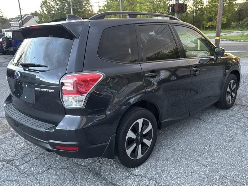 Subaru Forester Premium AWD 2018