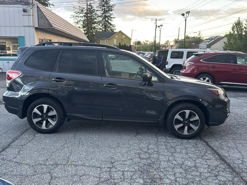 Subaru Forester Premium AWD 2018
