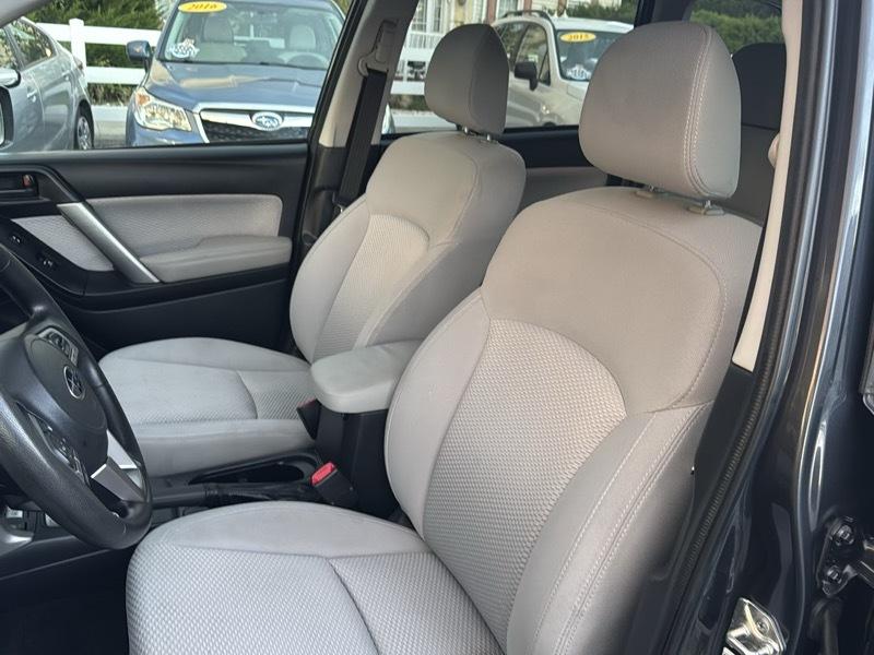 Subaru Forester Premium AWD 2018
