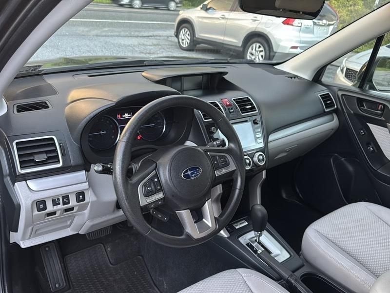 Subaru Forester Premium AWD 2018