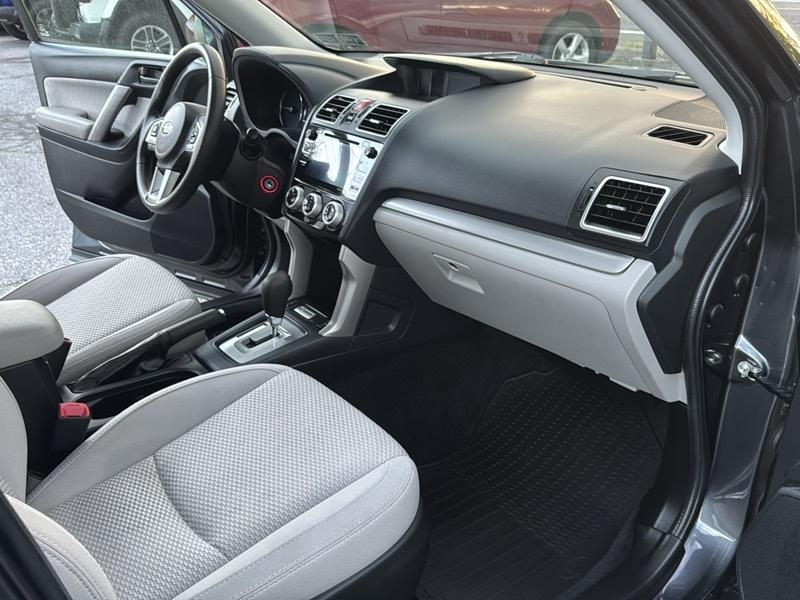 Subaru Forester Premium AWD 2018