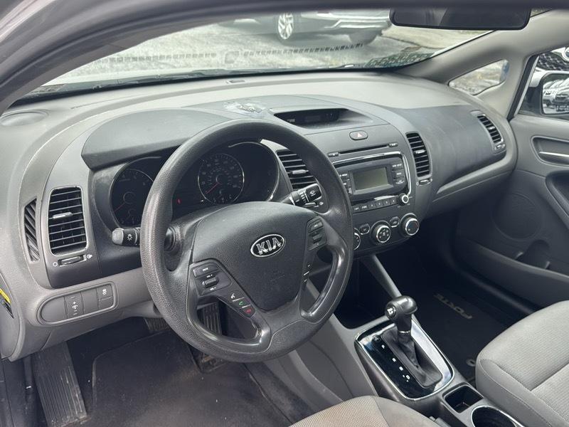 Kia Forte LX 4D Sedan 2017