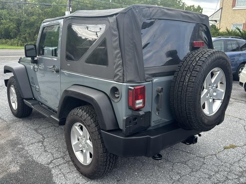 Jeep Wrangler Sport 4WD 2015