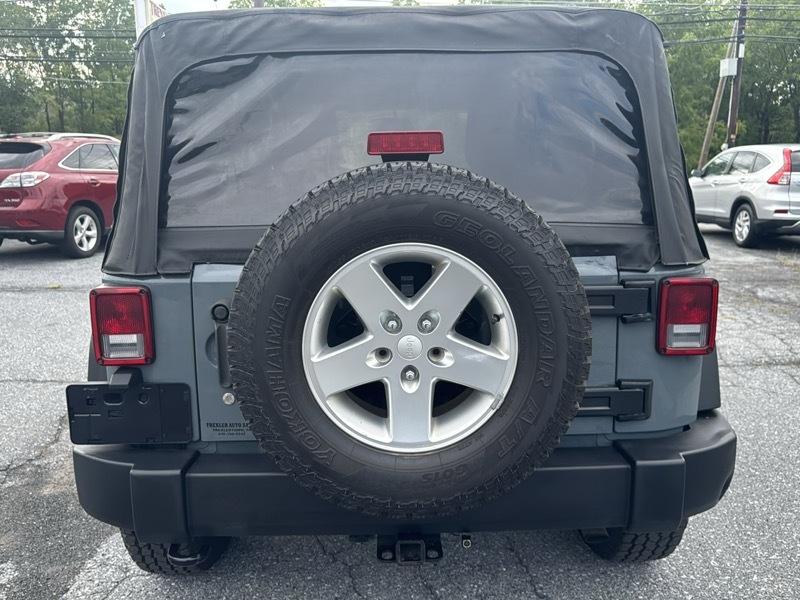 Jeep Wrangler Sport 4WD 2015
