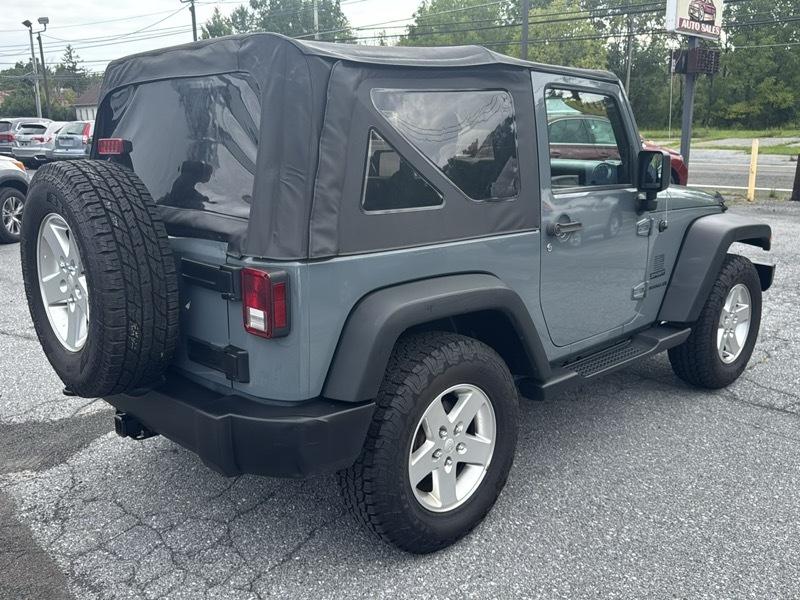 Jeep Wrangler Sport 4WD 2015