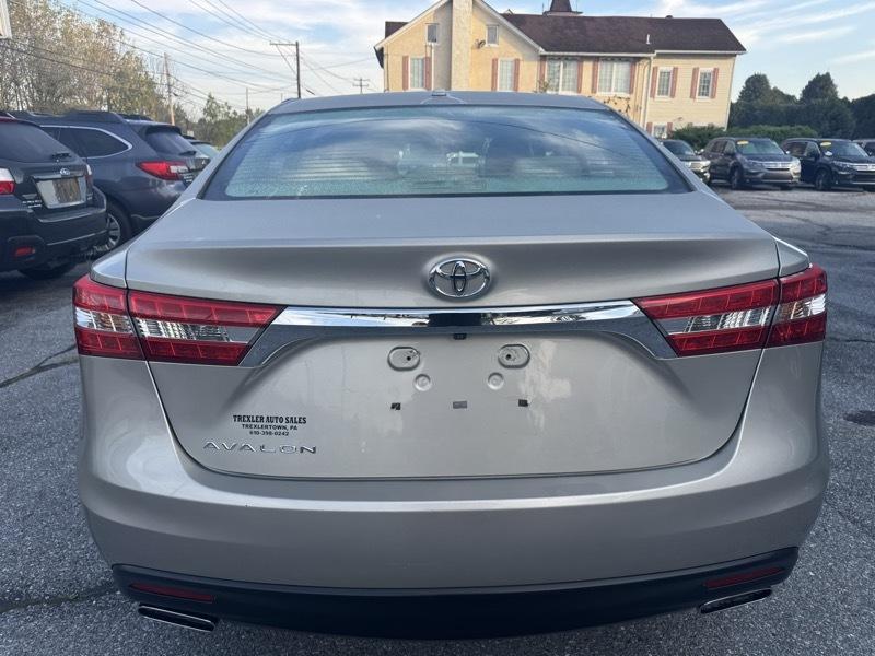 Toyota Avalon XLE Touring 2013