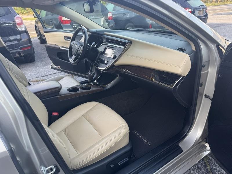 Toyota Avalon XLE Touring 2013
