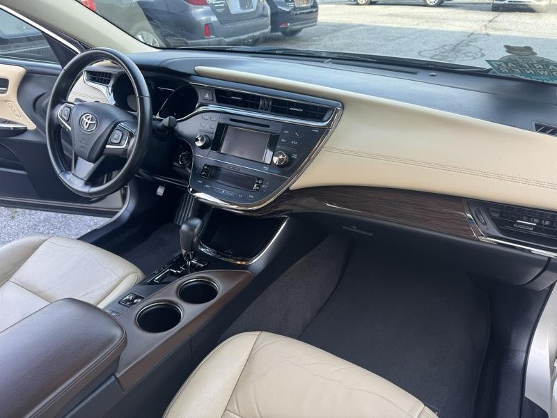 Toyota Avalon XLE Touring 2013