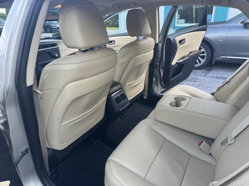 Toyota Avalon XLE Touring 2013