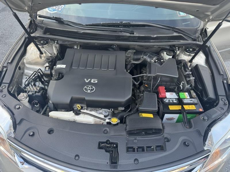 Toyota Avalon XLE Touring 2013