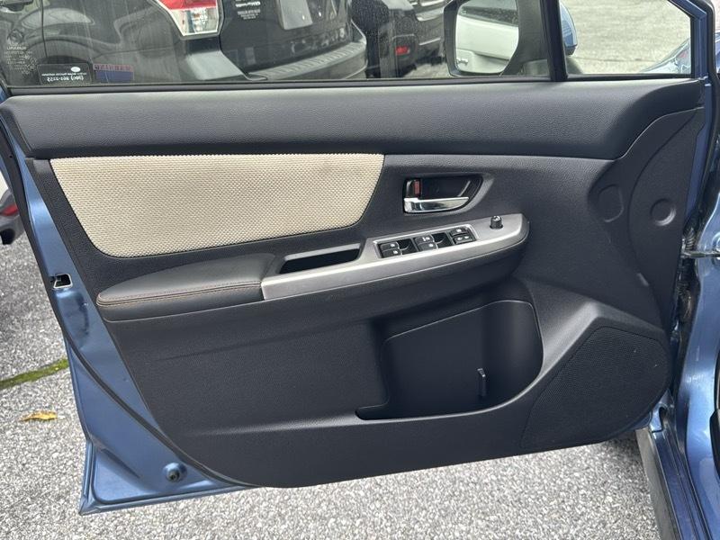Subaru Crosstrek 2.0i Premium CVT 2016