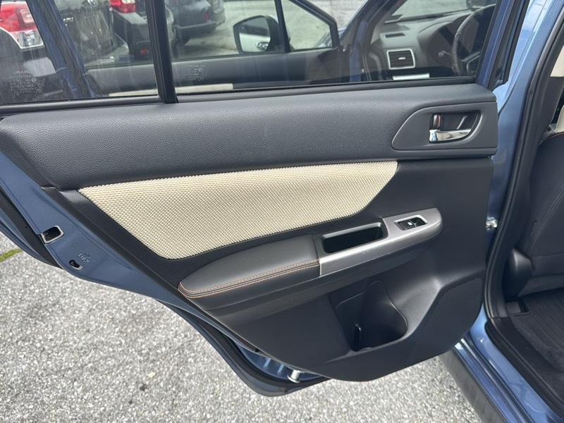 Subaru Crosstrek 2.0i Premium CVT 2016