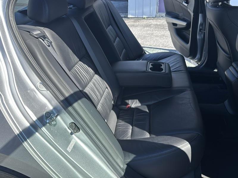 Honda Accord EX-L Sedan AT 2009