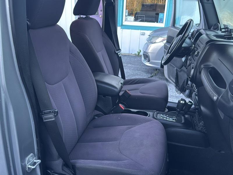 Jeep Wrangler Unlimited Sport 4WD 2014