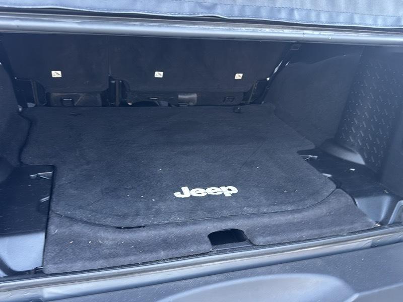Jeep Wrangler Unlimited Sport 4WD 2014