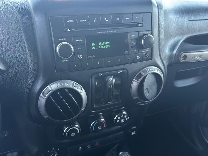 Jeep Wrangler Unlimited Sport 4WD 2014