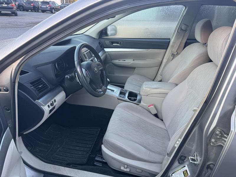 Subaru Outback 2.5i Premium 2014