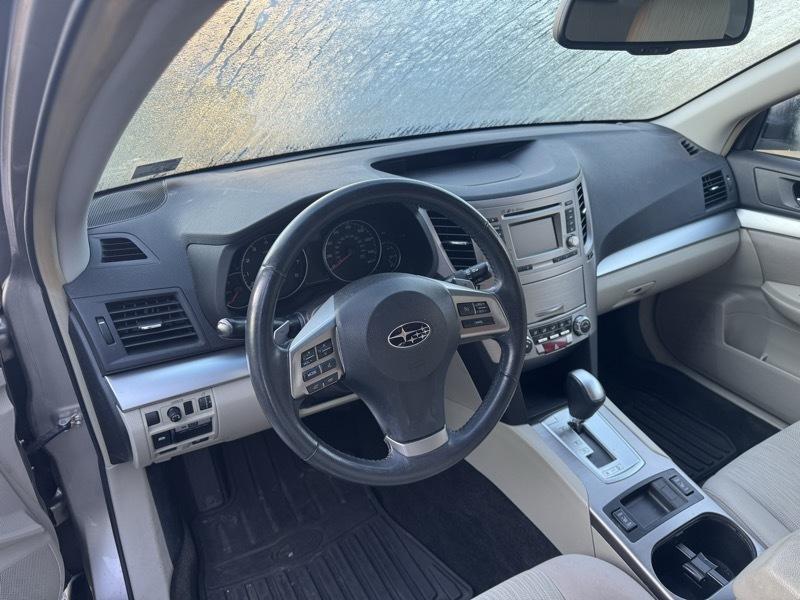 Subaru Outback 2.5i Premium 2014