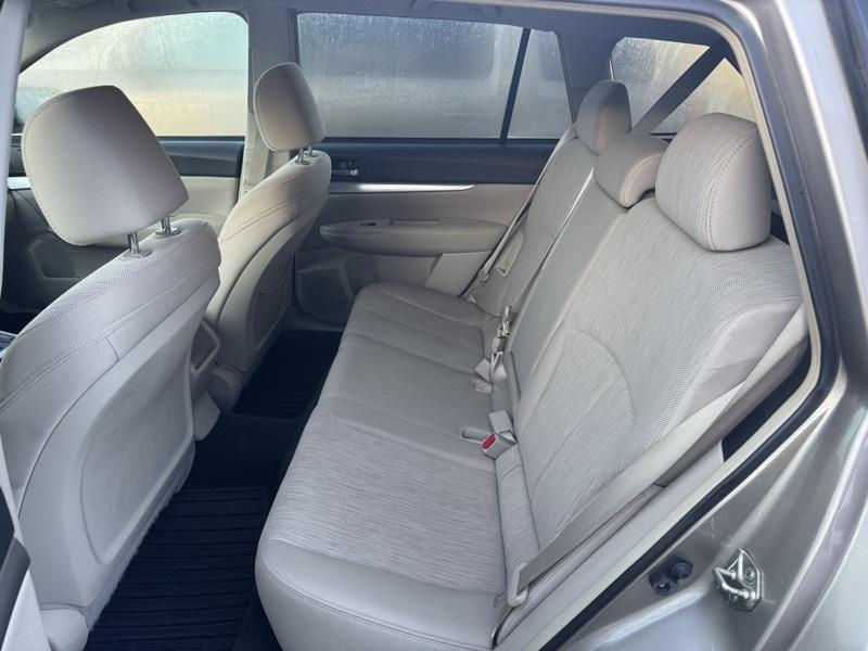 Subaru Outback 2.5i Premium 2014