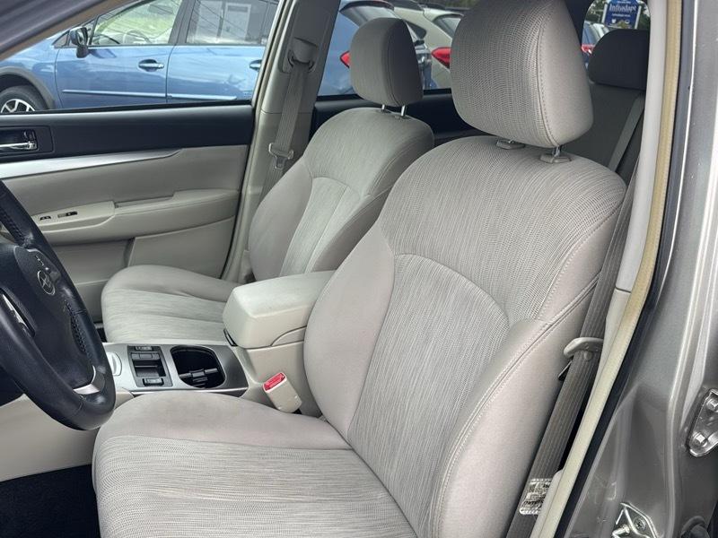 Subaru Outback 2.5i Premium 2014