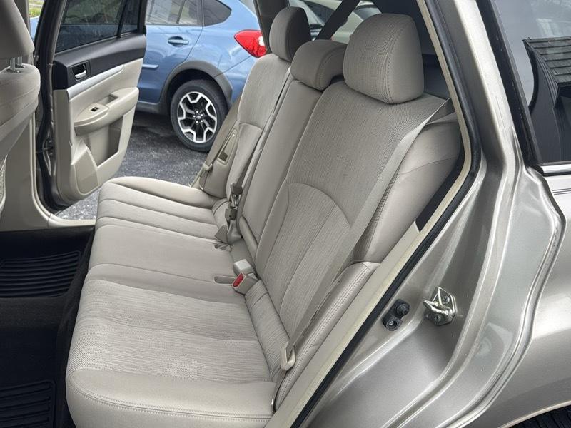 Subaru Outback 2.5i Premium 2014