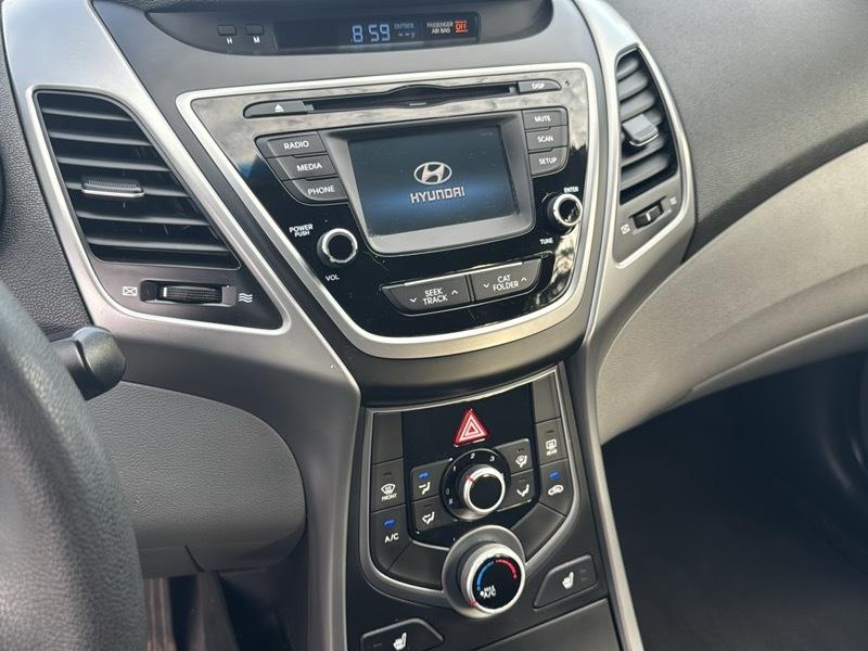 Hyundai Elantra 4dr Sdn Auto SE 2014