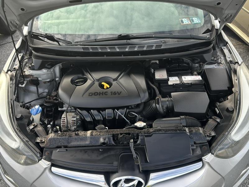 Hyundai Elantra 4dr Sdn Auto SE 2014