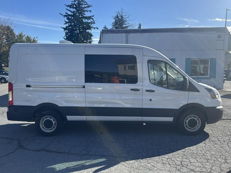 Ford Transit 250 Van Med. Roof 148-in. WB 2019